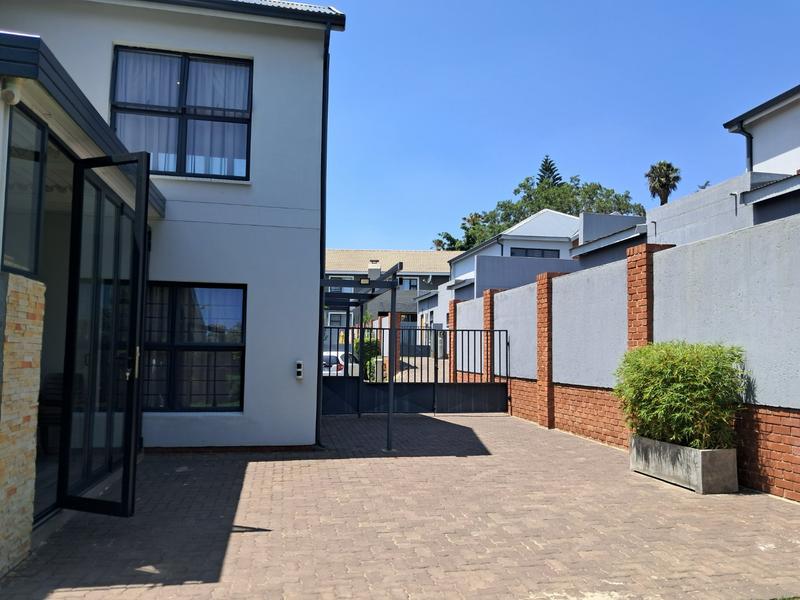 4 Bedroom Property for Sale in Ferndale Gauteng