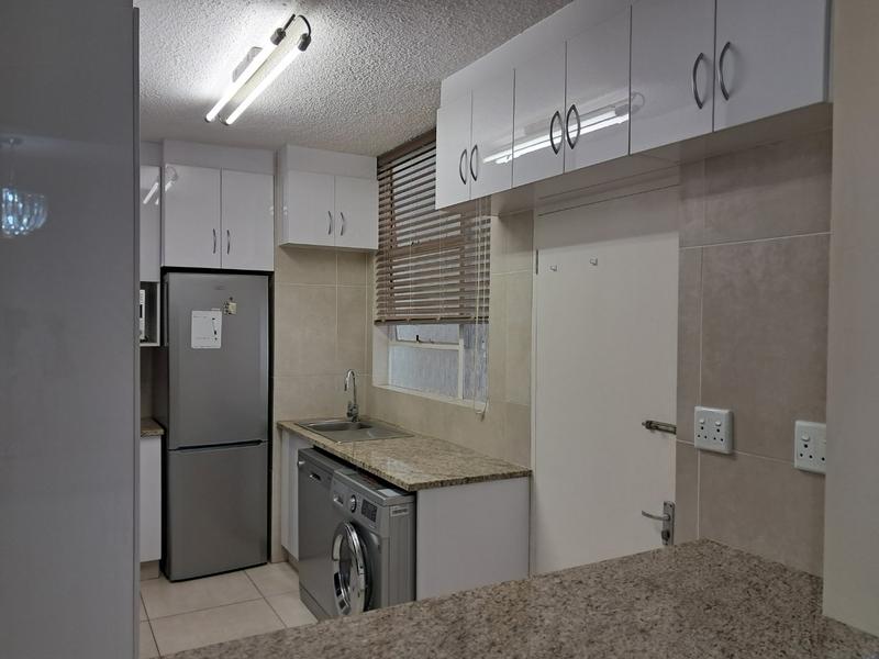 2 Bedroom Property for Sale in Sandton Central Gauteng