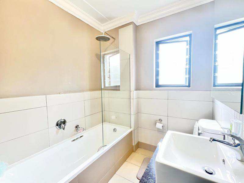 3 Bedroom Property for Sale in Broadacres Gauteng