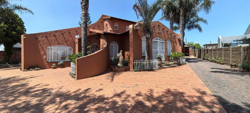 3 Bedroom Property for Sale in Wilro Park Gauteng