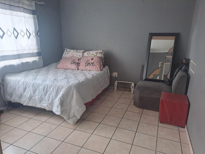 2 Bedroom Property for Sale in Kempton Park Central Gauteng