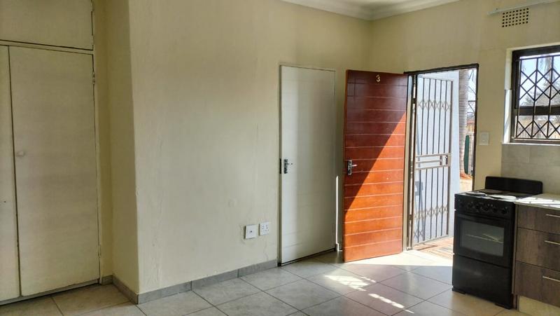 1 Bedroom Property for Sale in Norkem Park Gauteng