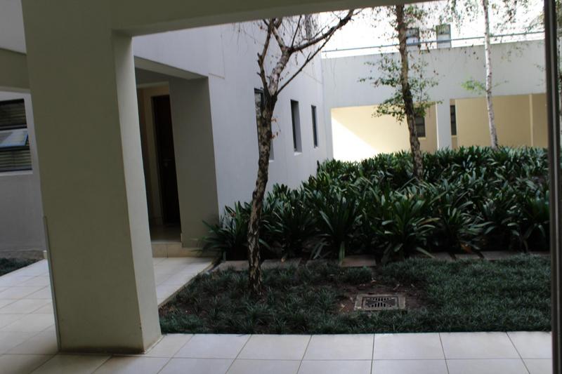 To Let 2 Bedroom Property for Rent in Bedford Gardens Gauteng