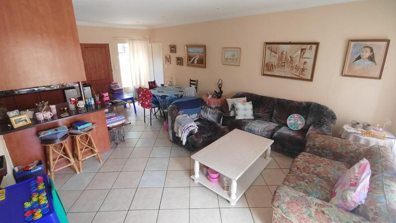 2 Bedroom Property for Sale in Annlin Gauteng