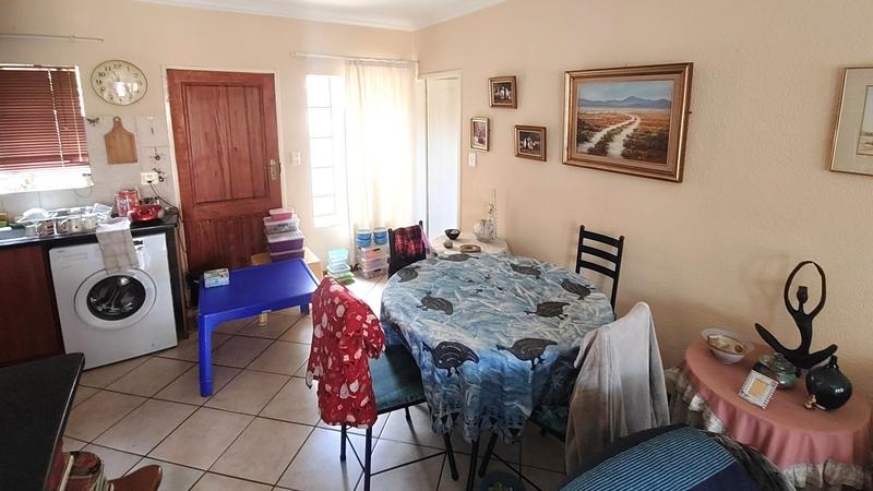 2 Bedroom Property for Sale in Annlin Gauteng