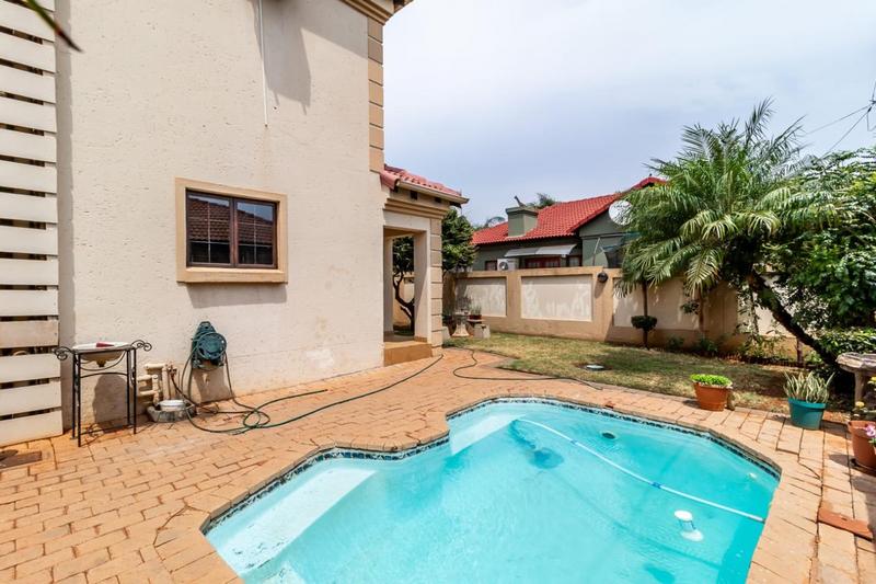 4 Bedroom Property for Sale in Green Acres Estate Gauteng