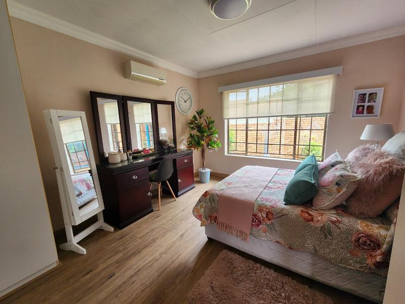 2 Bedroom Property for Sale in Montana Tuine Gauteng