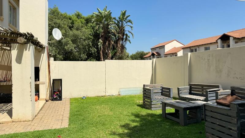 To Let 3 Bedroom Property for Rent in Country View Gauteng