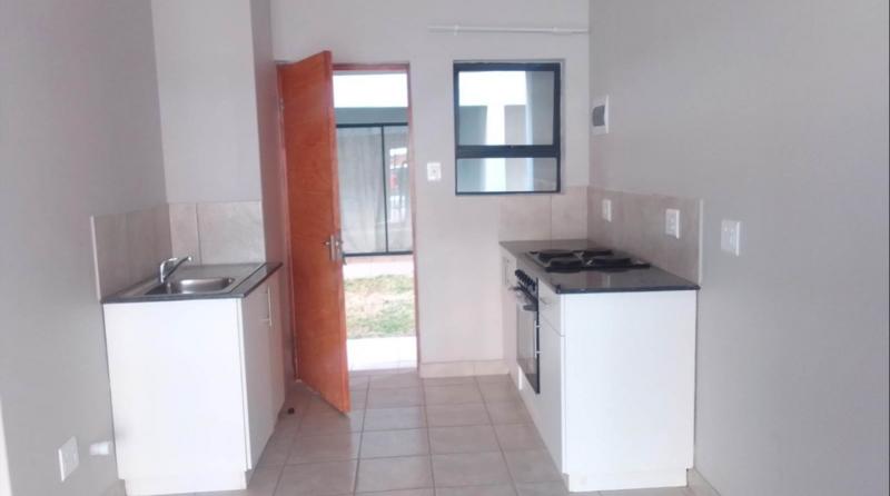 To Let 2 Bedroom Property for Rent in Groblerpark Gauteng