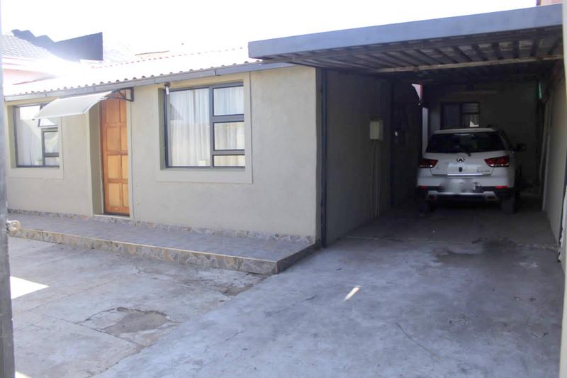 To Let 2 Bedroom Property for Rent in Meadowlands Gauteng