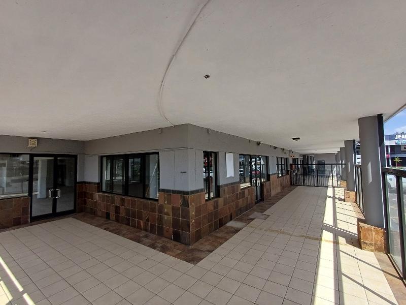 To Let commercial Property for Rent in Die Hoewes Gauteng