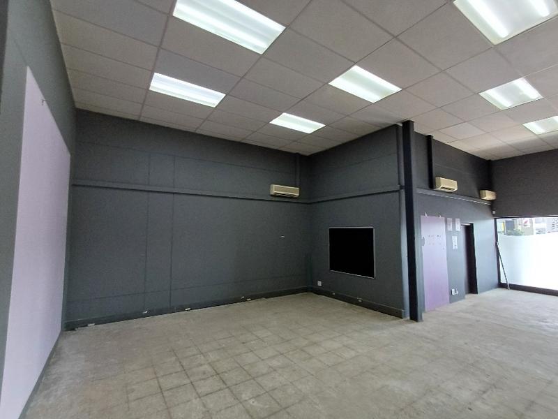 To Let commercial Property for Rent in Die Hoewes Gauteng