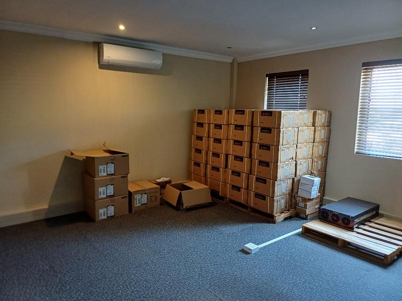 Commercial Property for Sale in Die Hoewes Gauteng