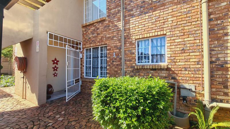 2 Bedroom Property for Sale in Highveld Gauteng