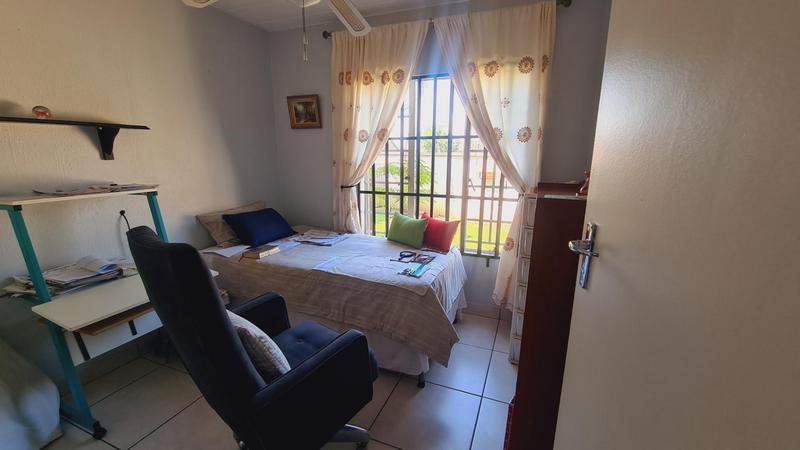 2 Bedroom Property for Sale in Highveld Gauteng