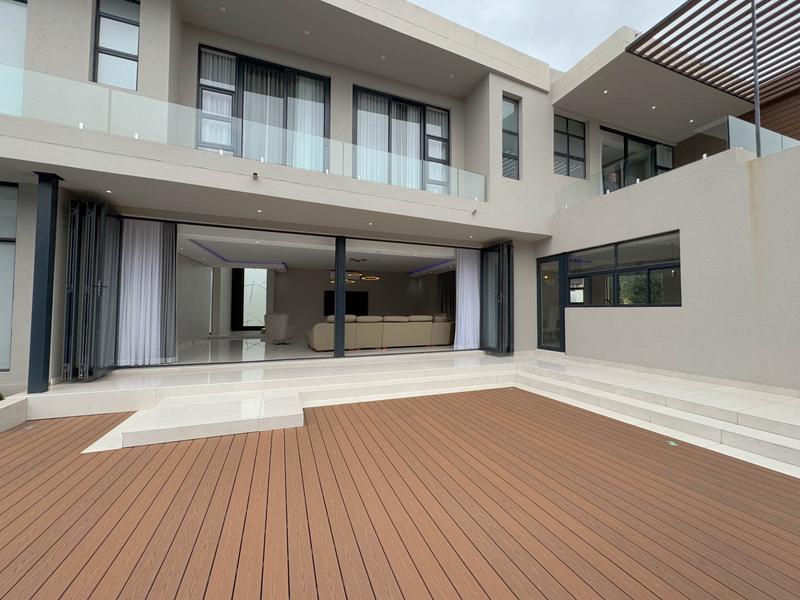 5 Bedroom Property for Sale in Midstream Ridge Gauteng