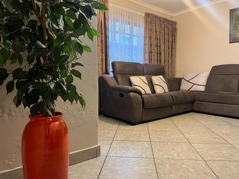 3 Bedroom Property for Sale in Ninapark Gauteng