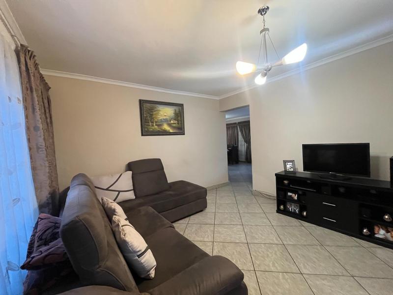 3 Bedroom Property for Sale in Ninapark Gauteng