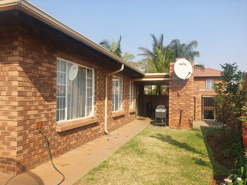 3 Bedroom Property for Sale in Magalieskruin Gauteng