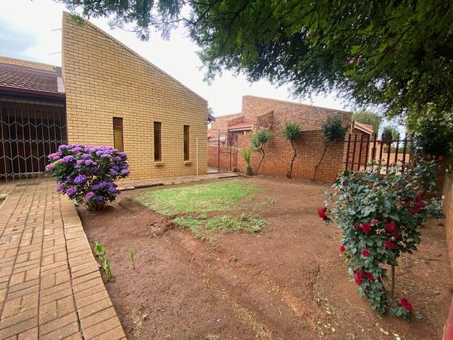 3 Bedroom Property for Sale in Kwa Thema Gauteng