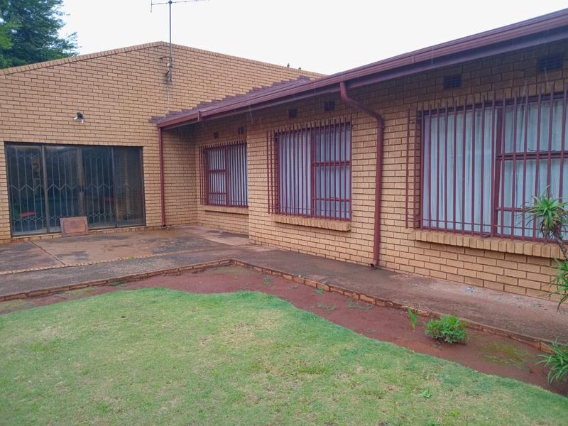 3 Bedroom Property for Sale in Kwa Thema Gauteng