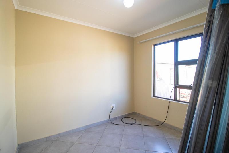 3 Bedroom Property for Sale in Windmill Park Gauteng