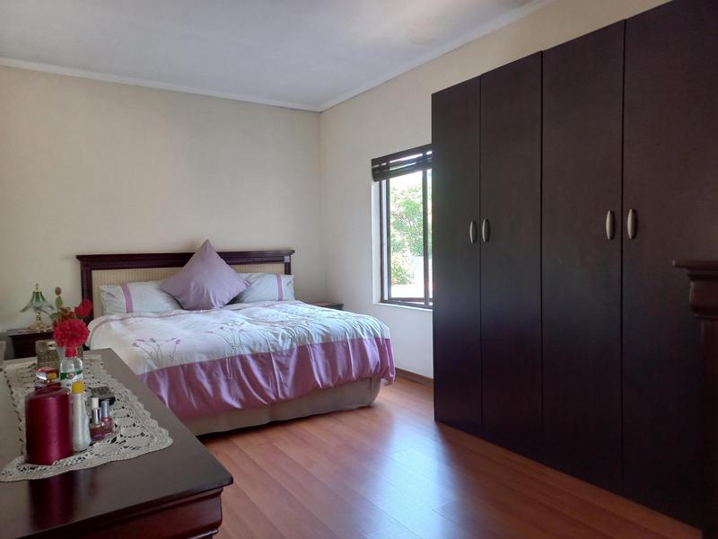 3 Bedroom Property for Sale in Buccleuch Gauteng