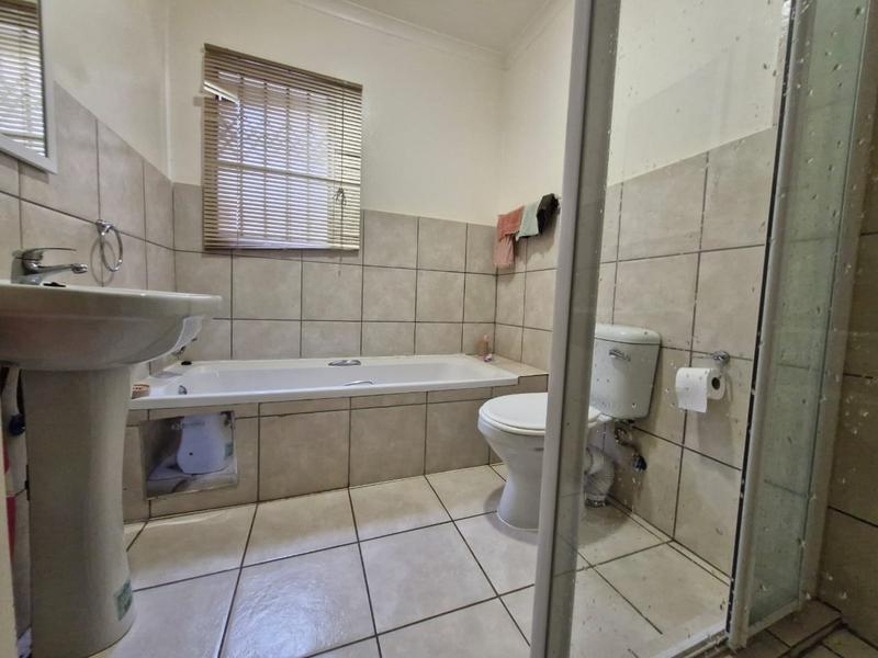 To Let 2 Bedroom Property for Rent in Rynfield A H Gauteng