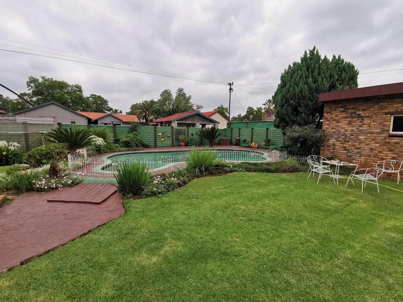 4 Bedroom Property for Sale in Golf Park Gauteng