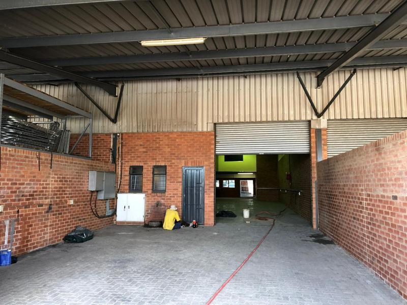 To Let commercial Property for Rent in Hennops Park Industrial Gauteng