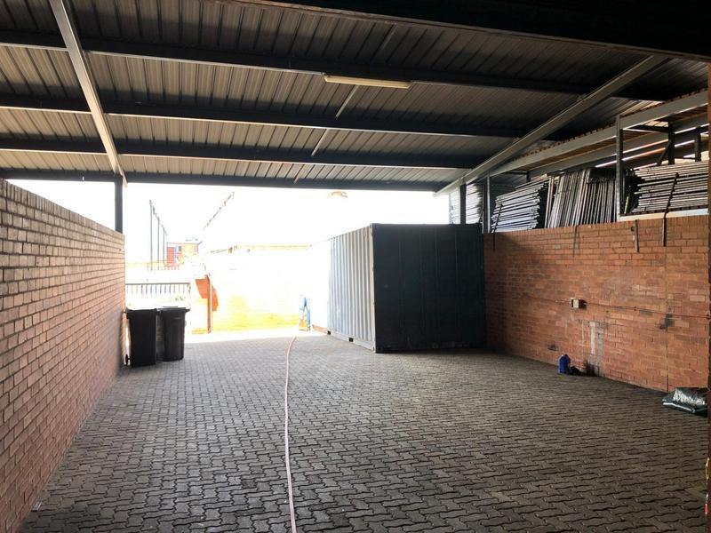 To Let commercial Property for Rent in Hennops Park Industrial Gauteng