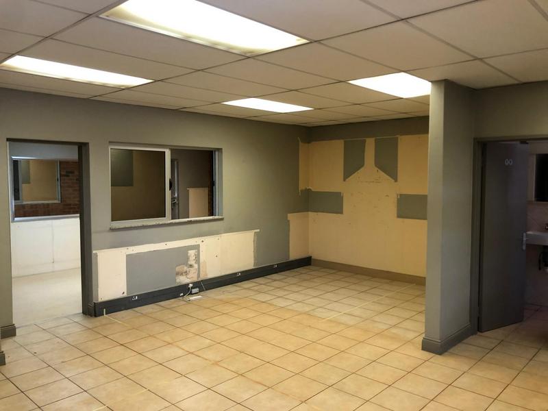 To Let commercial Property for Rent in Hennops Park Industrial Gauteng