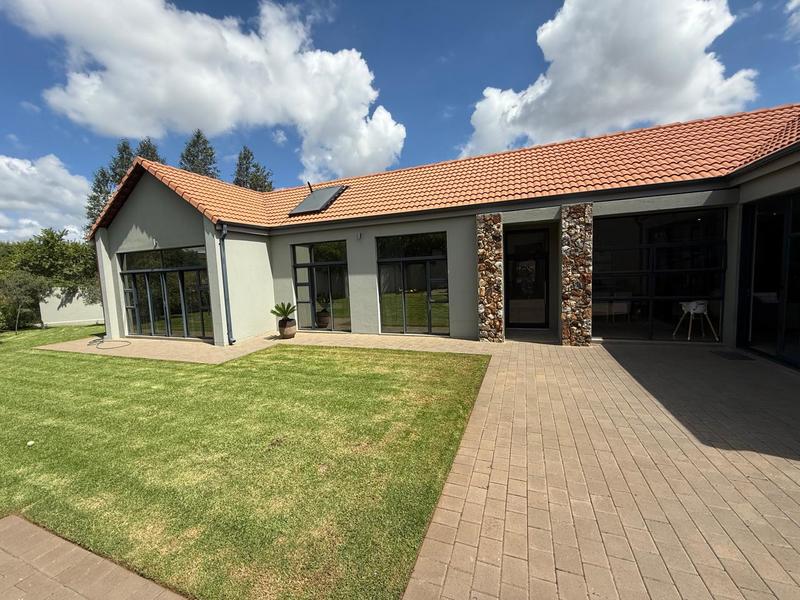 4 Bedroom Property for Sale in Midstream Ridge Gauteng