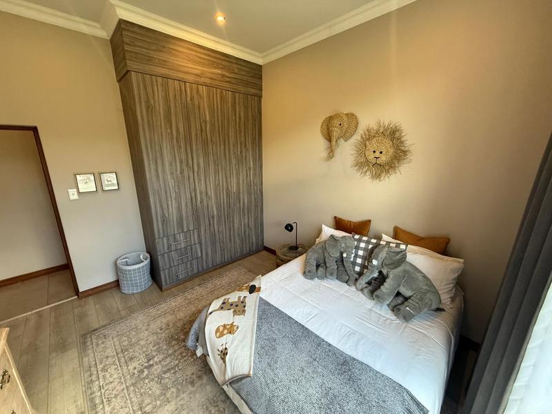 4 Bedroom Property for Sale in Midstream Ridge Gauteng