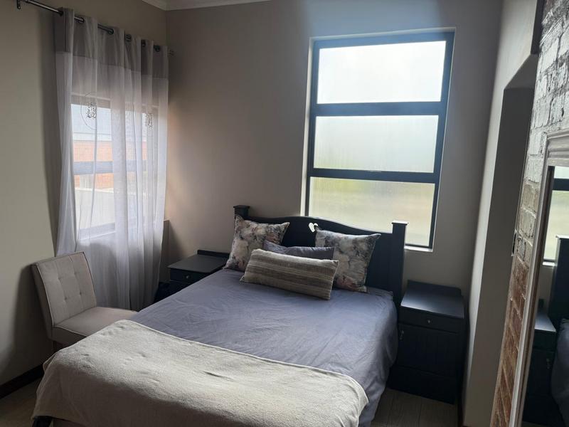 4 Bedroom Property for Sale in Midstream Ridge Gauteng