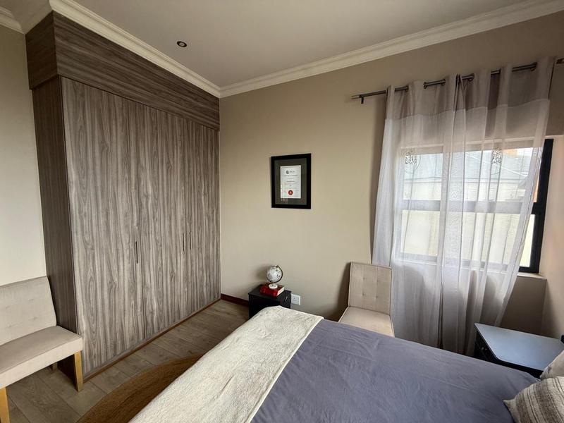 4 Bedroom Property for Sale in Midstream Ridge Gauteng