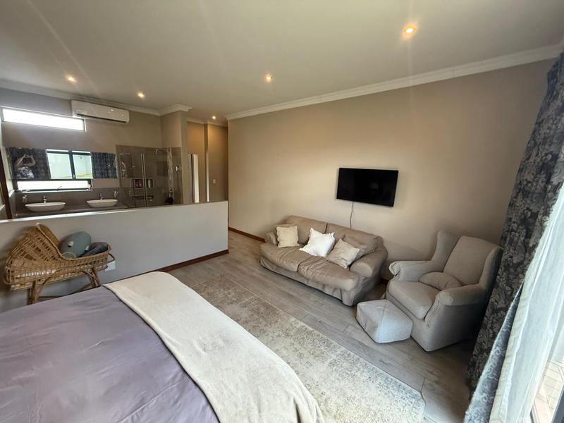 4 Bedroom Property for Sale in Midstream Ridge Gauteng