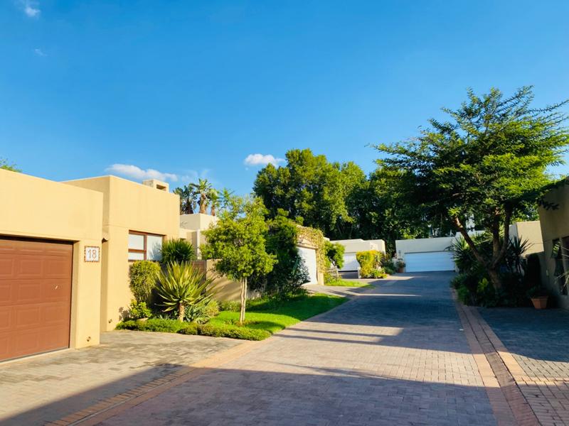 To Let 2 Bedroom Property for Rent in Maroeladal Gauteng