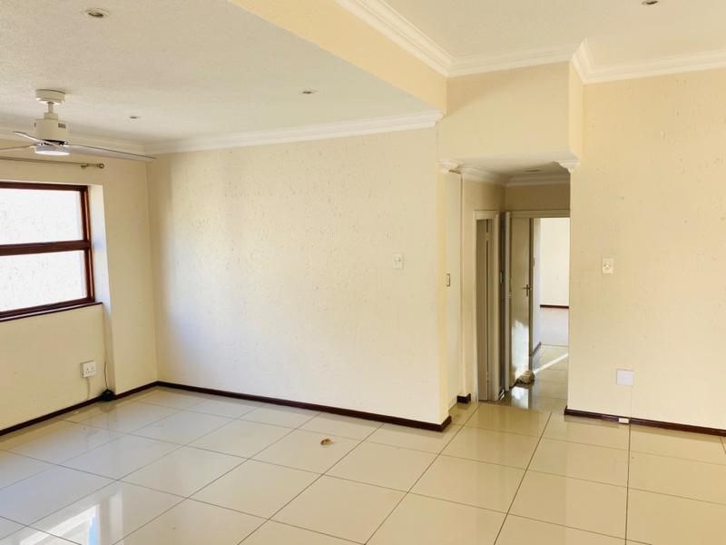 To Let 2 Bedroom Property for Rent in Maroeladal Gauteng