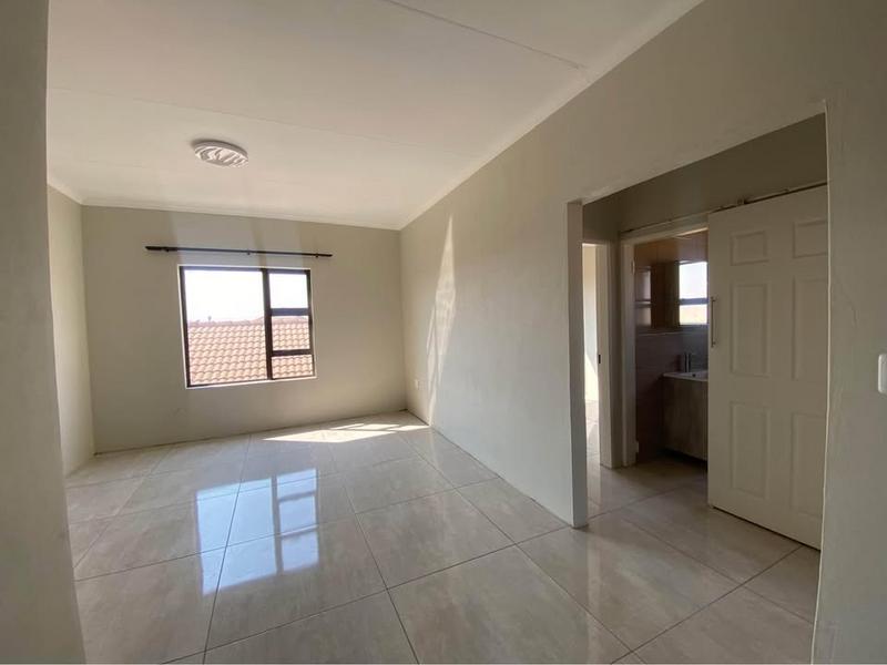 To Let 2 Bedroom Property for Rent in Sharon Park Gauteng