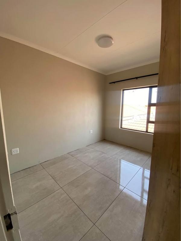 To Let 2 Bedroom Property for Rent in Sharon Park Gauteng