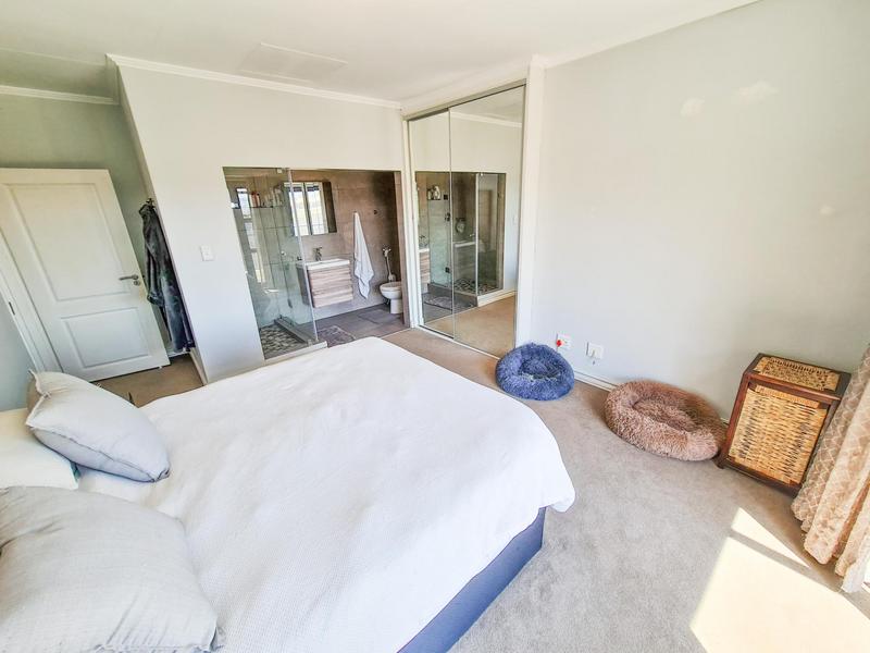 3 Bedroom Property for Sale in Sunninghill Gauteng