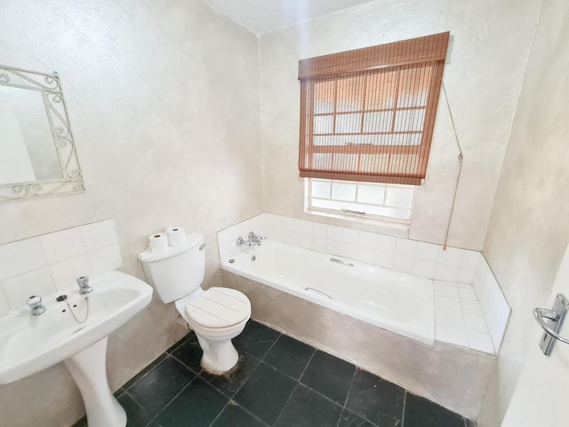 3 Bedroom Property for Sale in Sunninghill Gauteng