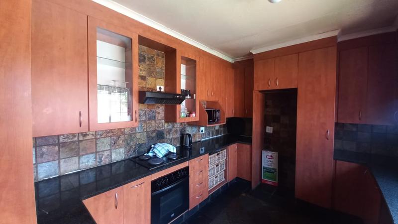 3 Bedroom Property for Sale in Kwaggasrand Gauteng