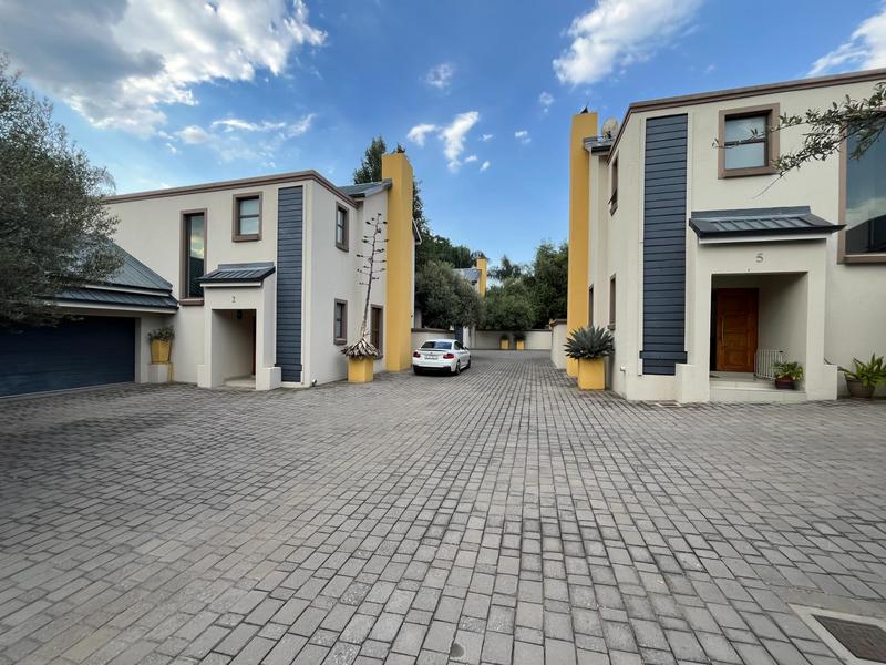 To Let 3 Bedroom Property for Rent in Brooklyn Gauteng