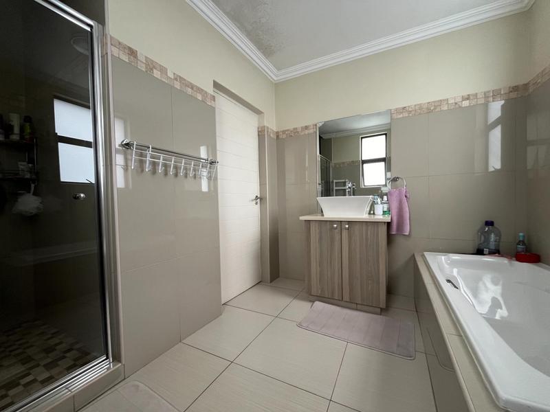 To Let 3 Bedroom Property for Rent in Brooklyn Gauteng