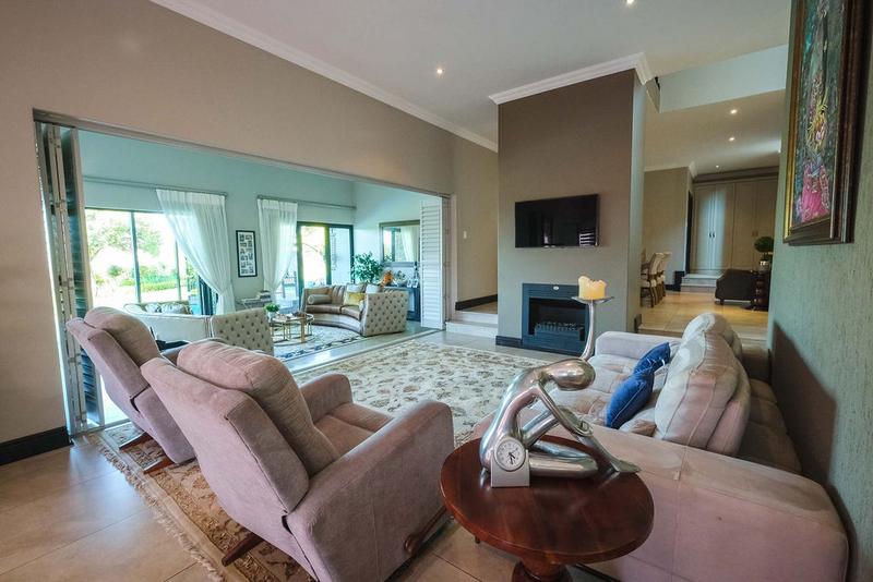 5 Bedroom Property for Sale in Copperleaf Estate Gauteng