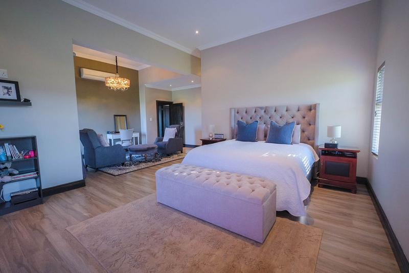 5 Bedroom Property for Sale in Copperleaf Estate Gauteng