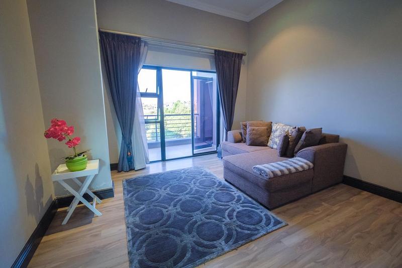 5 Bedroom Property for Sale in Copperleaf Estate Gauteng