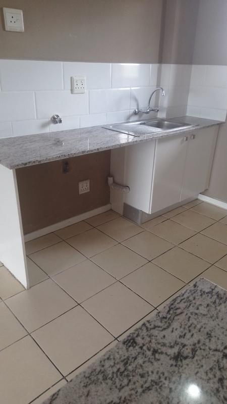 To Let 2 Bedroom Property for Rent in Zwartkop Gauteng